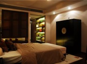 静谧的东南亚风格130平米四居室卧室衣柜装修效果图