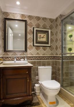 质朴温暖美式风格100平米复式loft卫生间浴室柜装修效果图