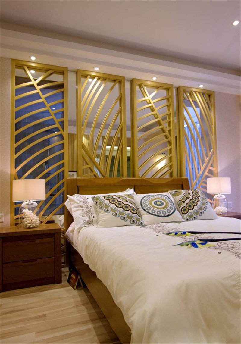 浪漫金色东南亚风格90平米三居室卧室装修效果图