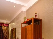 色彩靓丽的东南亚风格80平米二居室过道装修效果图