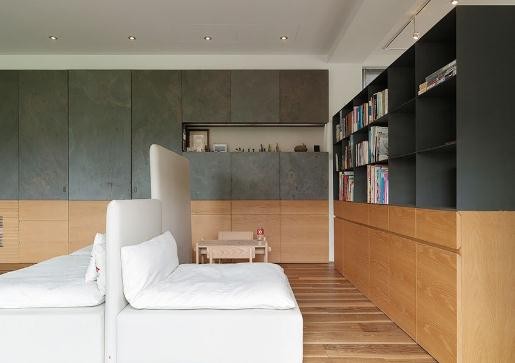 静谧自然日式风格200平米别墅客厅壁橱装修效果图