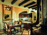 褐色雅致的东南亚风格160平米别墅餐厅装修效果图