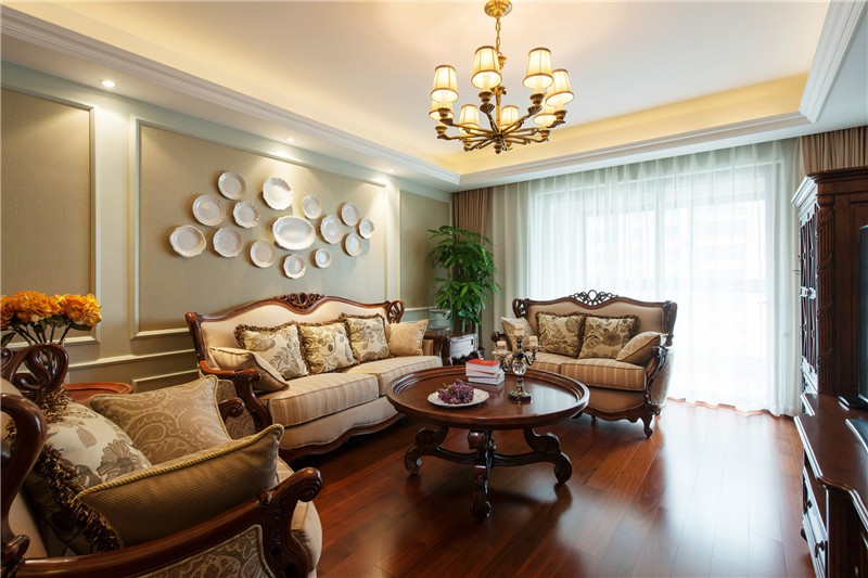 美观舒适的欧式风格四居室客厅装修效果图
