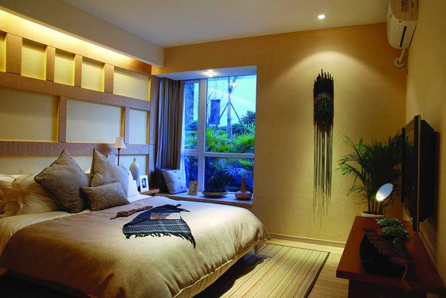 自然舒适新古典风格90平米二居室卧室背景墙装修效果图