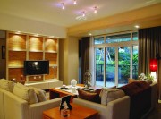自然舒适新古典风格90平米二居室客厅电视背景墙装修效果图