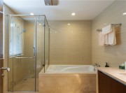 美观舒适的欧式风格四居室卫生间装修效果图