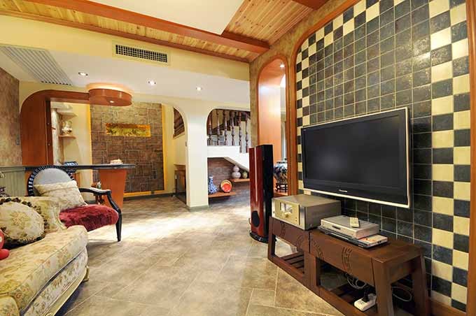 橙色实木新古典风格110平米复式loft客厅电视背景墙装修效果图