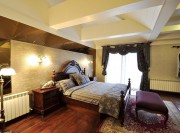 自然舒适欧式风格120平米复式loft卧室吊顶装修效果图