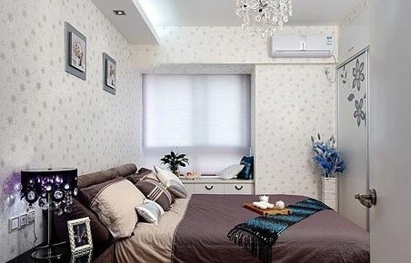 蓝白优雅欧式风格70平米小户型卧室背景墙装修效果图