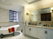 惬意浪漫欧式风格120平米复式loft卫生间浴室柜装修效果图